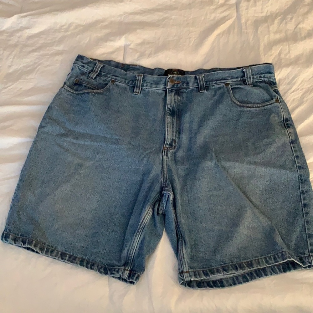 Men’s size 46 RedHead jean shorts